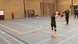 Perfecting the jump shot 317 jump shot high - Handball | Sportplan