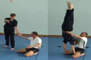 Thigh Catch to Handstand. (sideways) Key 5 4 Catching | Sportplan